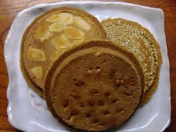手焼き南部せんべい